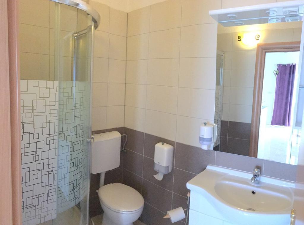 Apartmani Morango โปดสตรานา ภายนอก รูปภาพ
